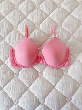 𝜗𝜚victoria’s secret smooth & lace lightly lined perfect coverage bra𝜗𝜚